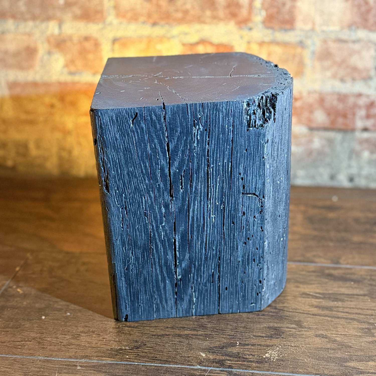 Dimensions: 7.75” x 7.75” X 9.5” <br> SB 104