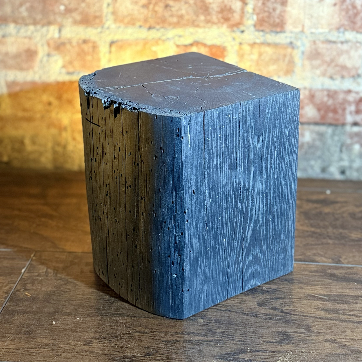 Dimensions: 7.75” x 7.75” X 9.5” <br> SB 104