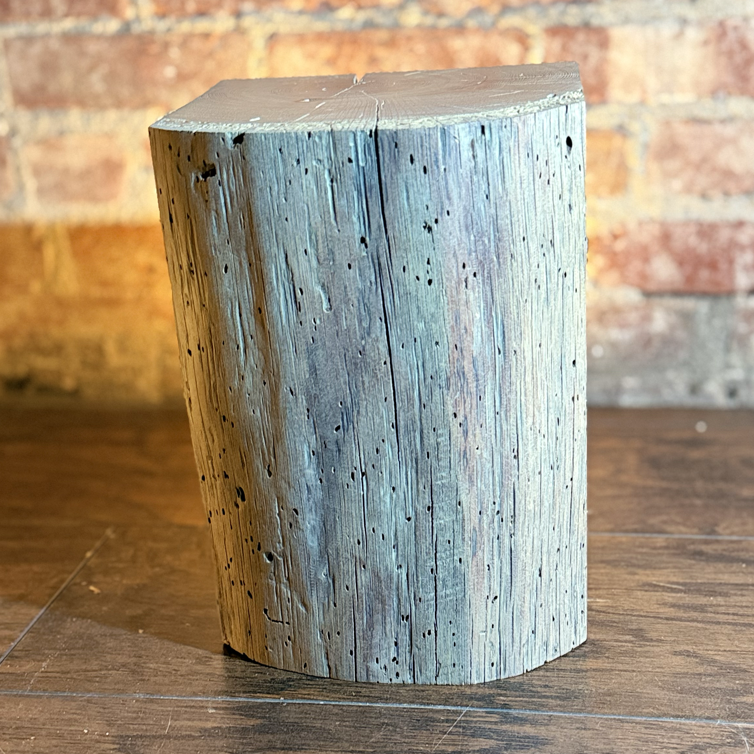 Dimensions: 7.75” x 7.75” X 11” <br> SB 103