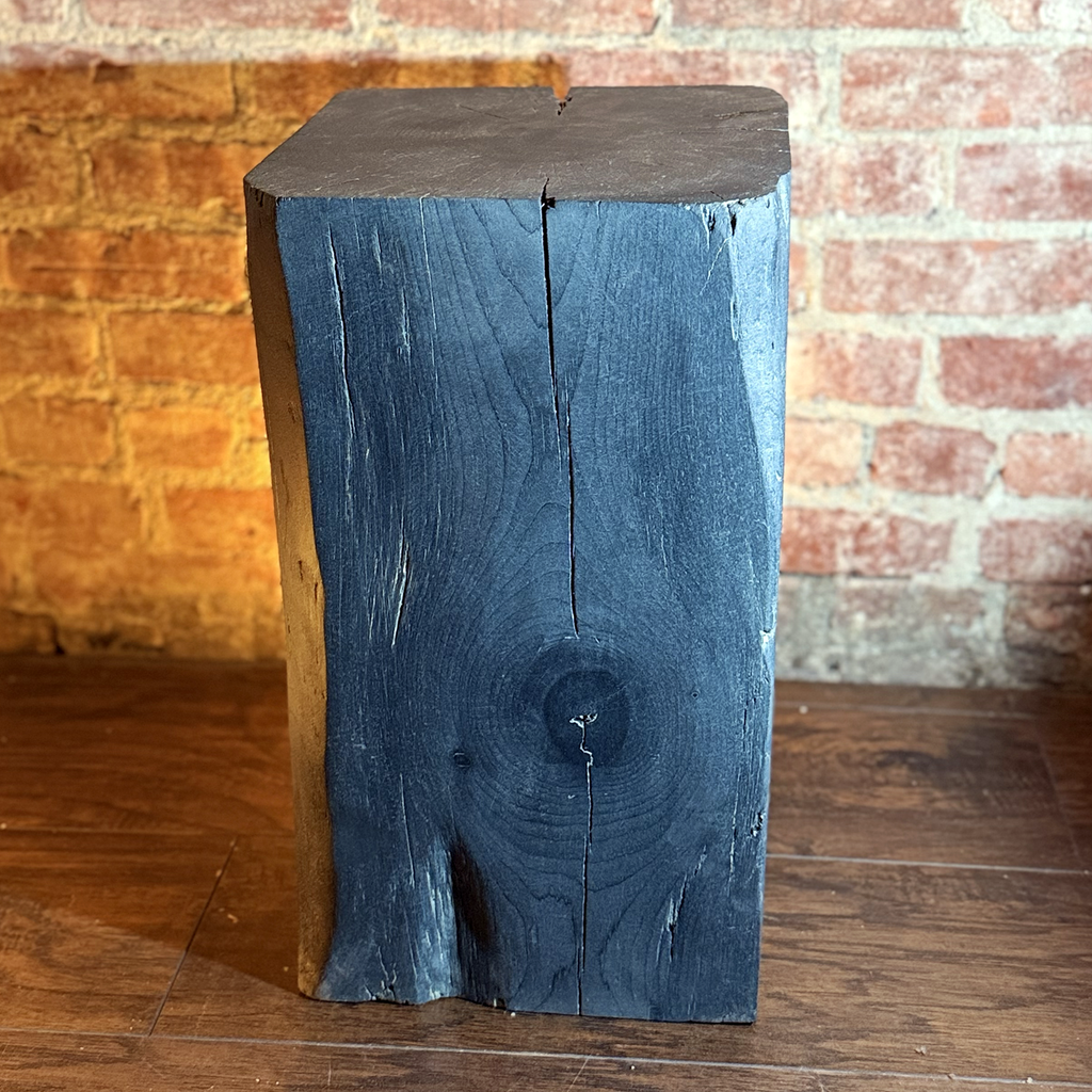 Dimensions: 10.75” x 10.75” X 17.5” <br> LB 105