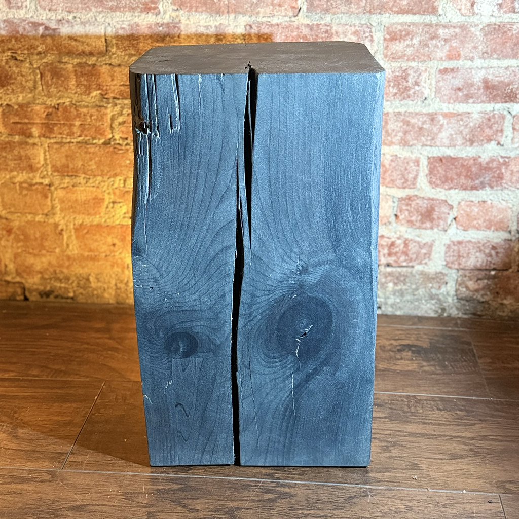 Dimensions: 10.75” x 10.75” X 17.5” <br> LB 105